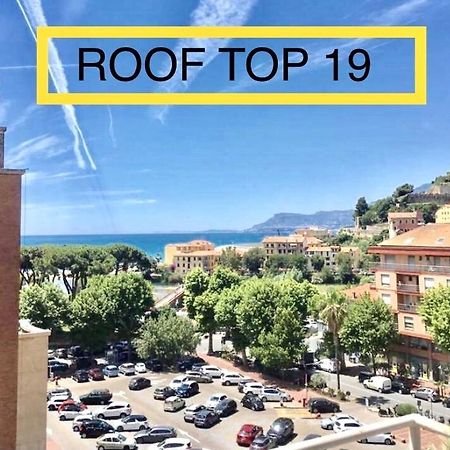 Roof Top 19 Ventimiglia Exterior photo